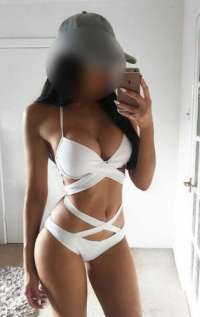 Escort Mezitli Escort Yenişehir'nin Zarif ve Tutkulu Bayanı