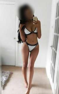 Escort Mezitli Escort Yenişehir'nin Zarif ve Tutkulu Bayanı