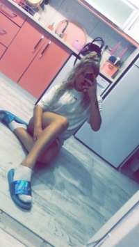Mersin Akdeniz ve Toroslar Escort Güzel Bayanla Sıcak Anlar